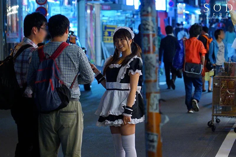 STARS-201 え!こんな所に戸田真琴!?都内各所に自撮りで出没 バレたら自分でSEX交渉!3人とSEXするまで帰れませんっ!! 戸田真琴6