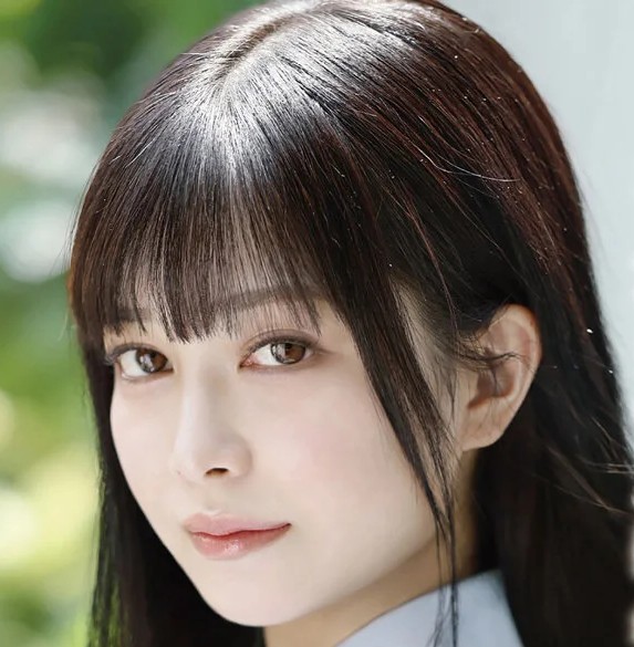 月野はなび