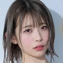 翼あおい