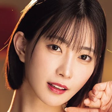 美谷朱音（美谷朱里）