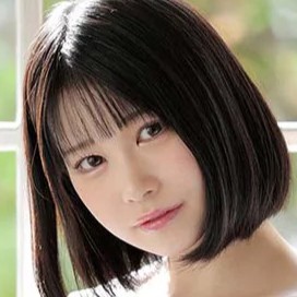 逢月ひまり