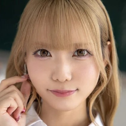 藍瀬ミナ