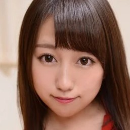 里美まゆ
