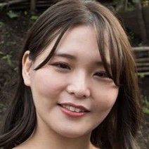 長谷川ゆずな
