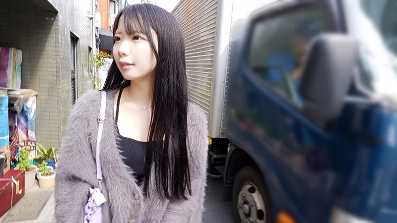 URKN-014-01 南日菜乃 出演・作品シーン画像1