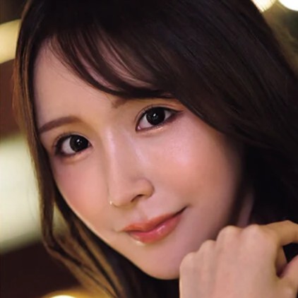 葉月なぎさ